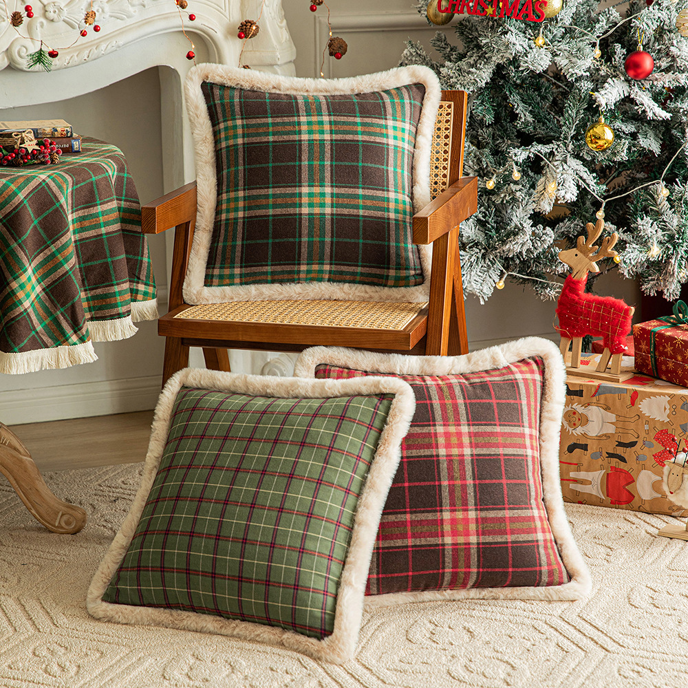 《5042》復古聖誕格子毛絨捲邊抱枕(含枕芯)