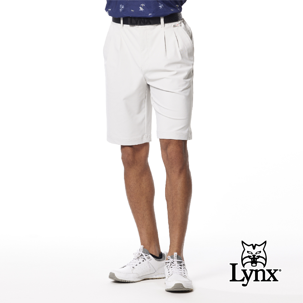 【Lynx Golf】日本面料環保素材抗UV涼感後袋山貓繡花雙折休閒短褲