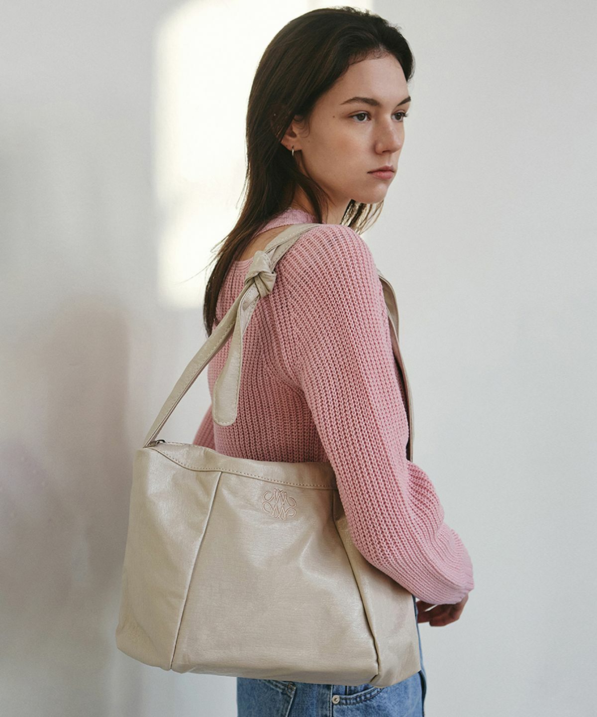NICK&NICOLE NICOLE SQUARE SHOULDER BAG
