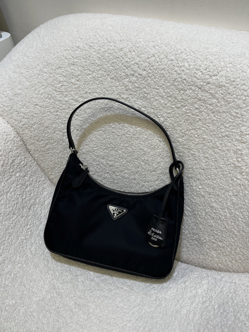 PRADA Re-Edition 2005 Hobo 再生尼龍 單肩 手提 腋下 手袋