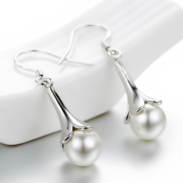 韓國JK 新款時尚珍珠花葉流蘇長款鍍銀優雅耳墜 J0851