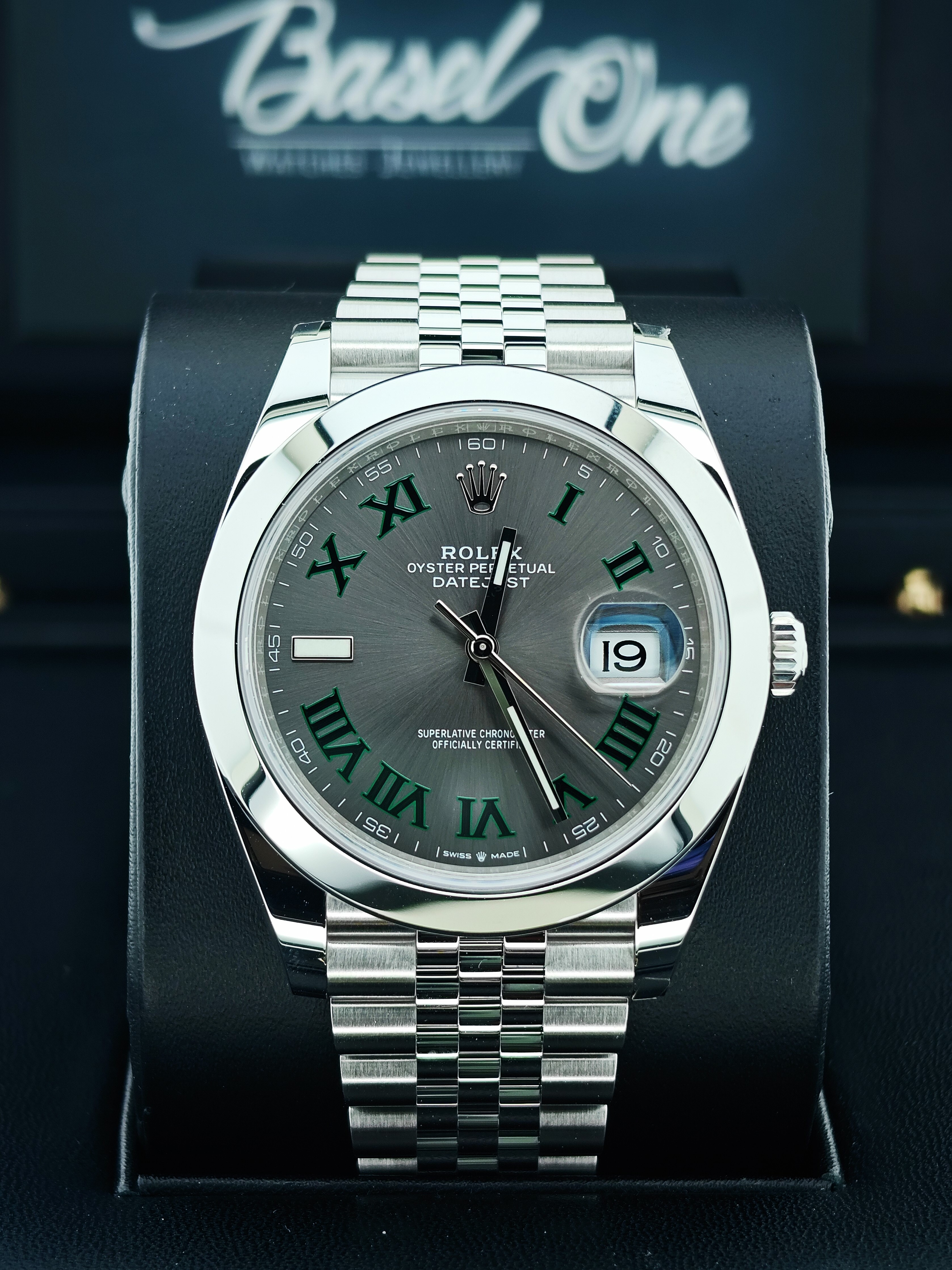 BRAND NEW ROLEX 126300 ROMAN GREY DIAL DATEJUST 41mm JUBILEE STRAP STAINLESS STEEL