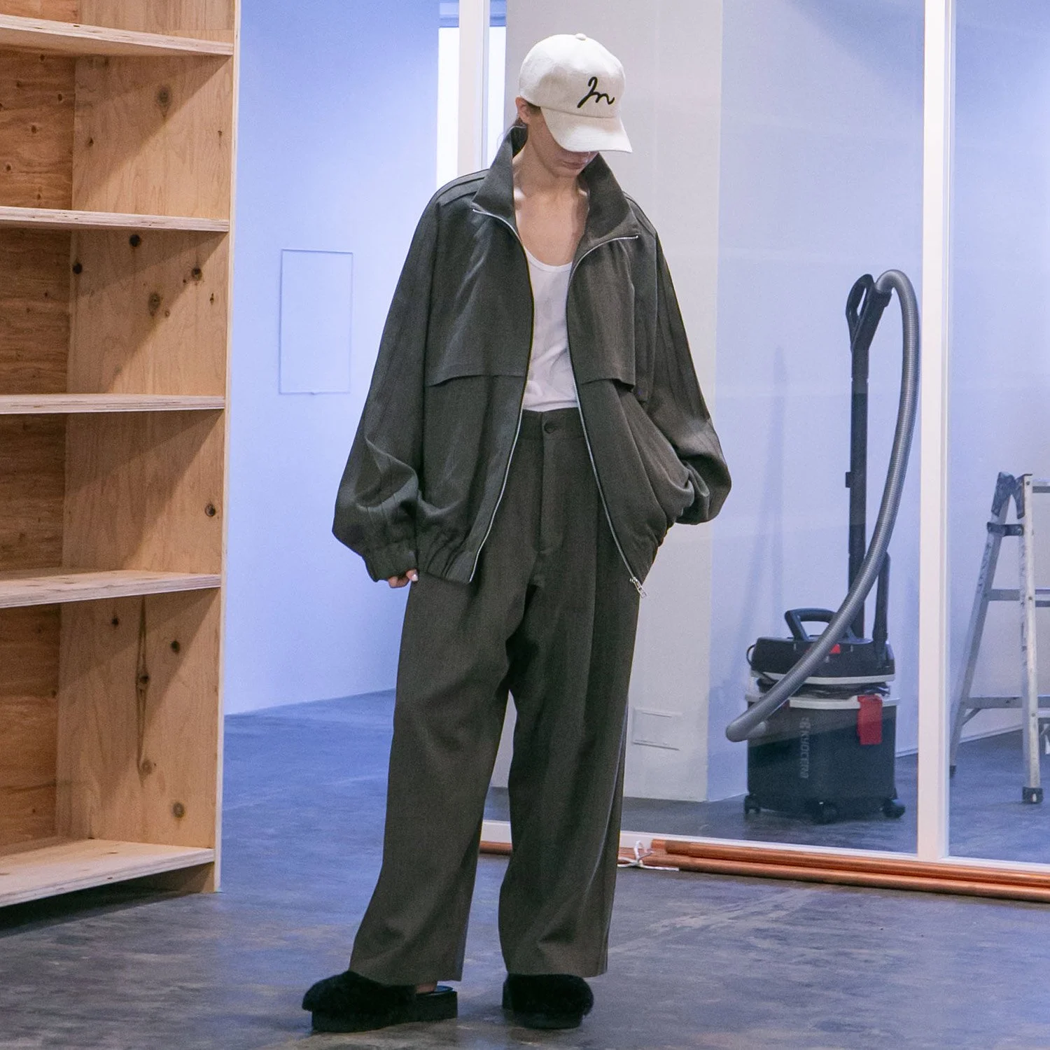 my beautiful landlet - WOOL CASHMERE STADIUM JAMPER / B