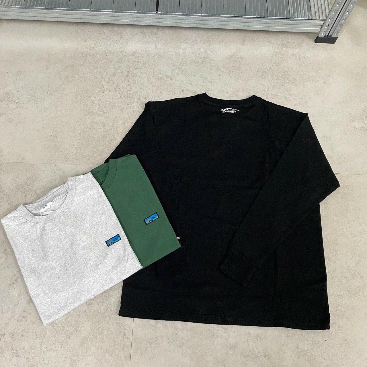 Gerry 小刺繡薄長Tee GE24AW12R