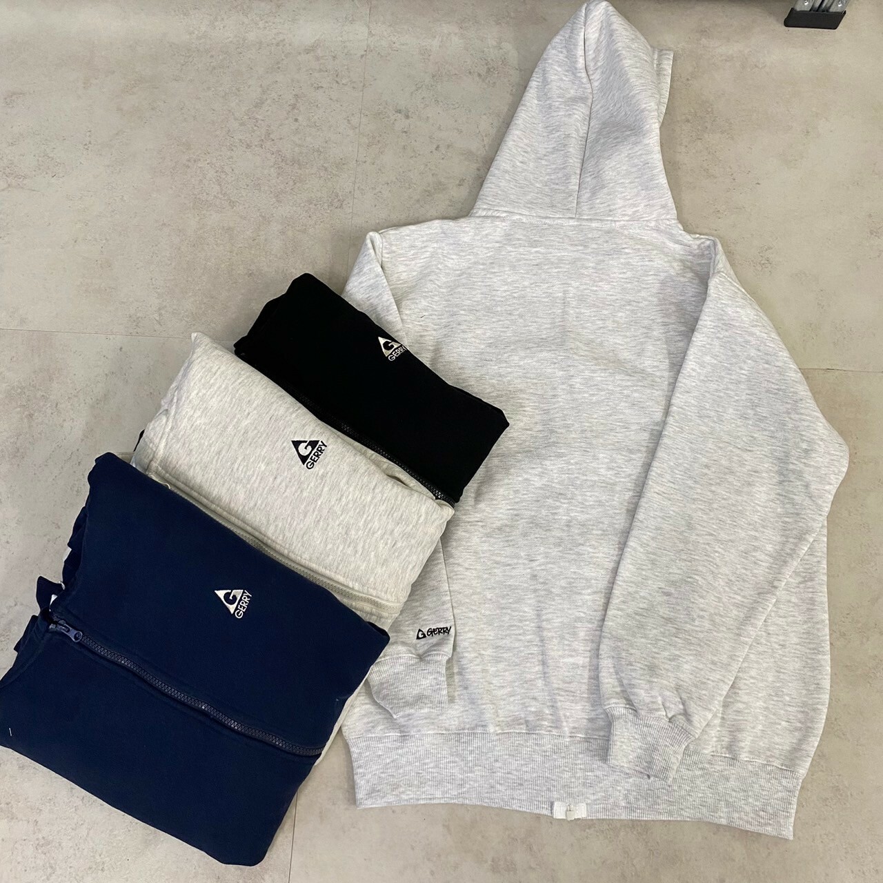 Gerry Full Zip Hoodie 小刺繡拉鍊外套 GE24AW28