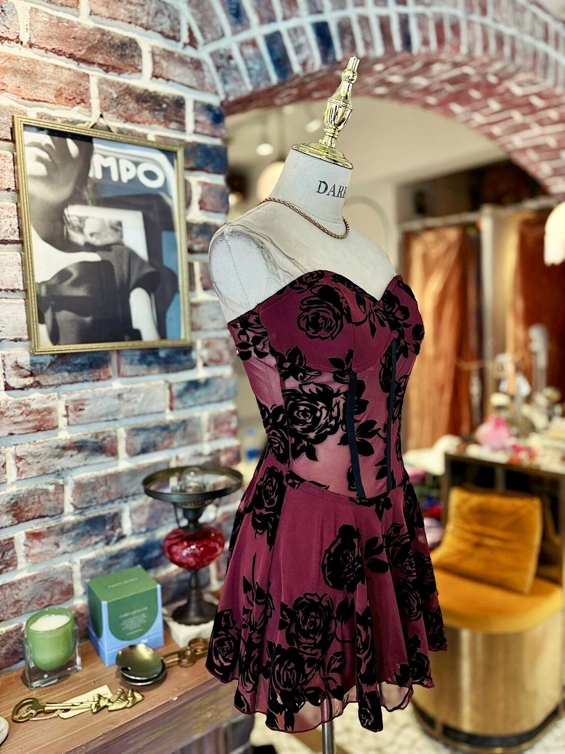 Red Wine酒紅色天鵝絨花卉透紗馬甲 Mini Dress +小外套套裝