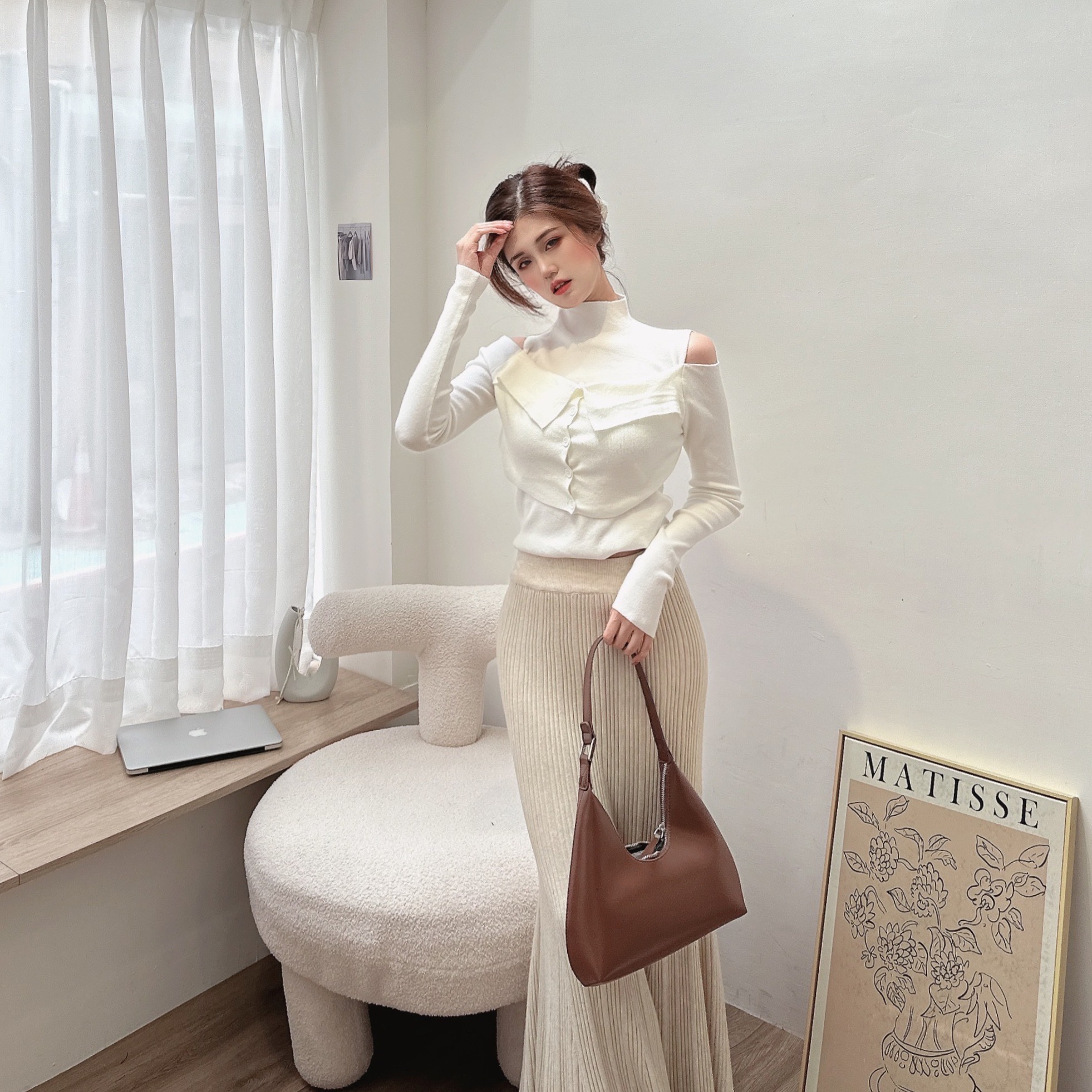 微領造型翻領針織上衣/三色