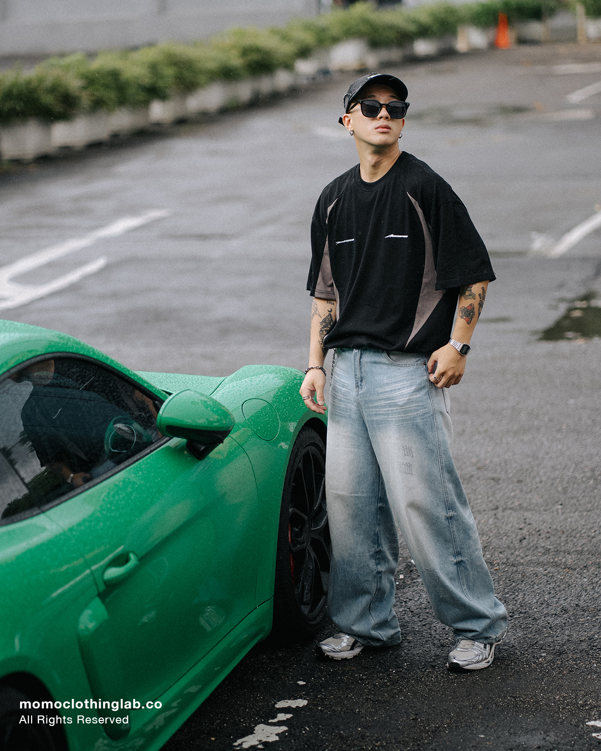 OurPick Wash&Brushed Wide Denim Jeans 寬版刷舊淺牛仔褲