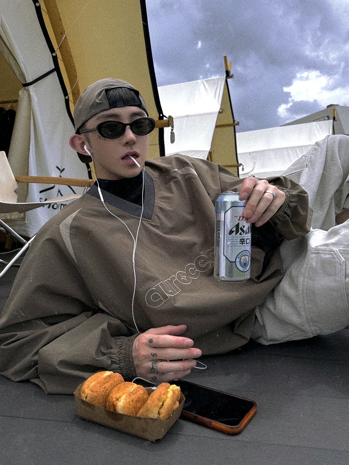 Aurocean 秋日復古拼接V領尼龍外套