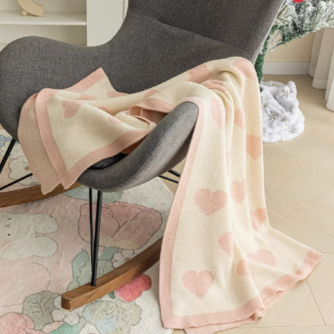 《5045》現代風愛心針織空調毛毯