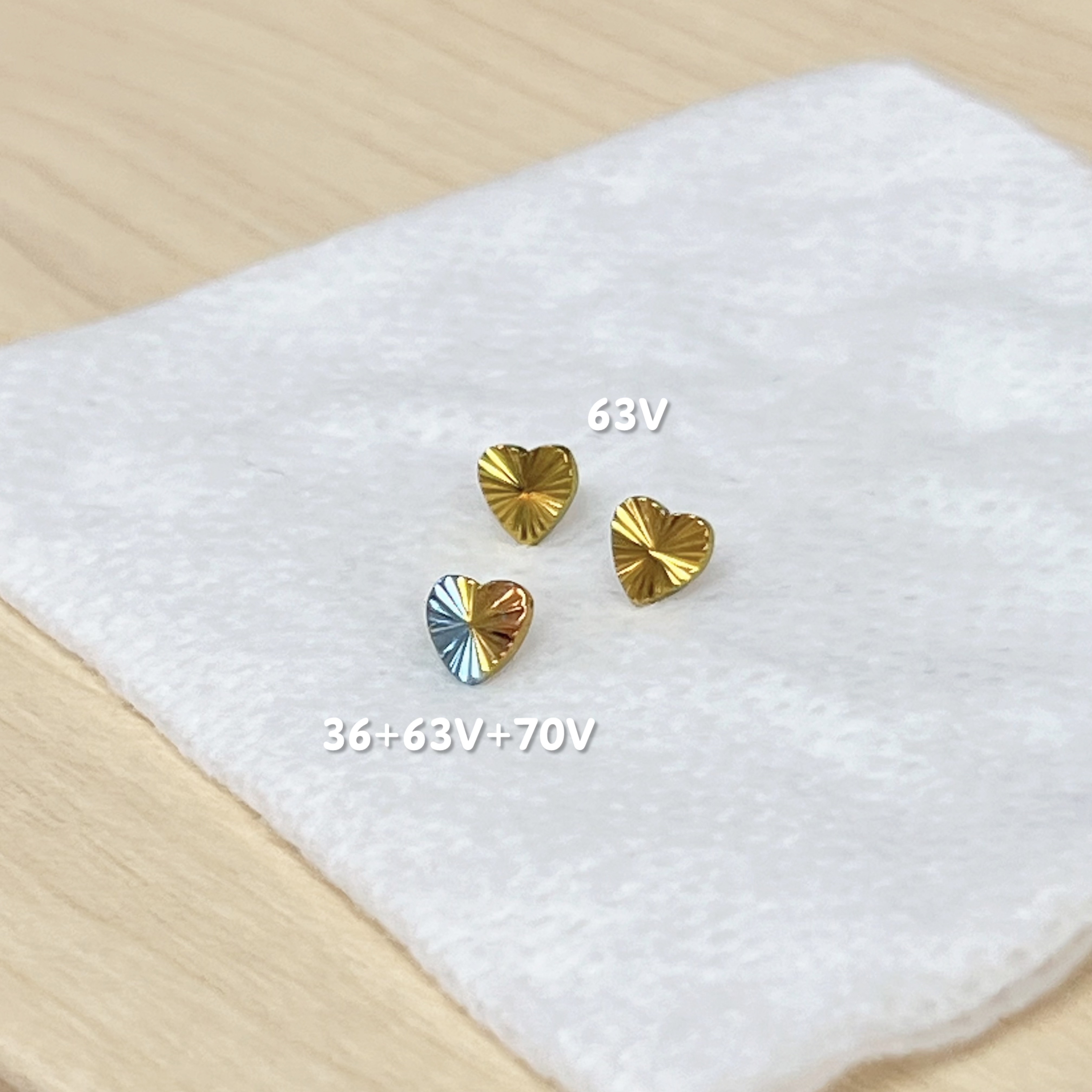 多色紋理心形平頭耳門/耳珠/耳骨釘 [G23 Titanium]