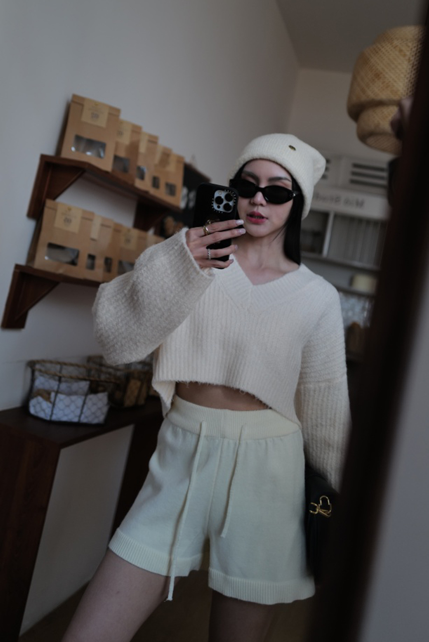 V領短版厚針織上衣*5色