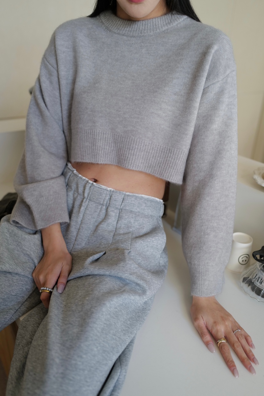 秋冬必備短版寬針織毛衣*6色