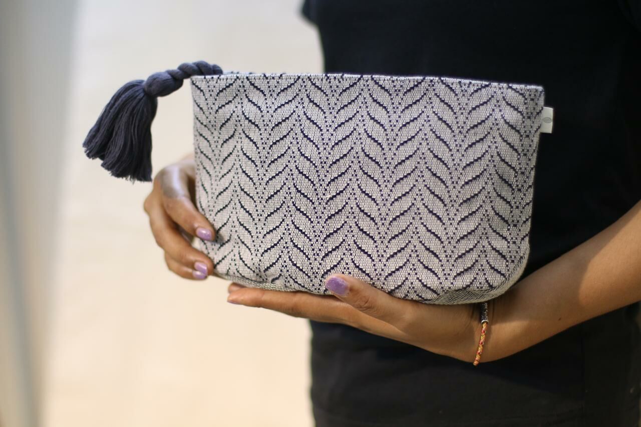 天然染手織布｜收納包 - 葉脈｜ 柬埔寨