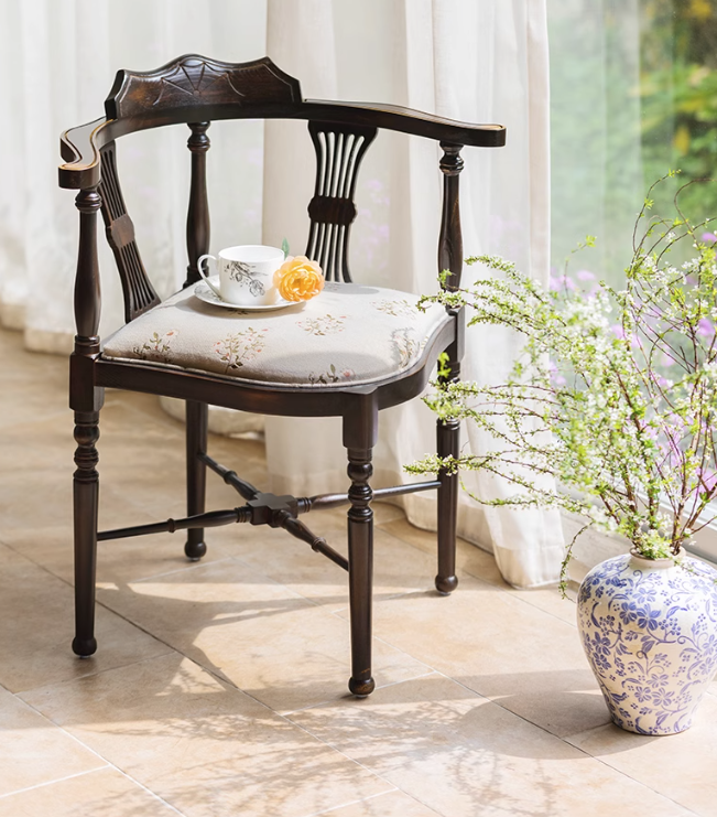 法式實木復古印花扶手三角椅