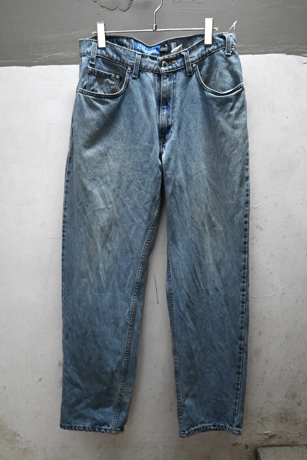 90s LEVIS Silver Tab Relaxed Denim Jeans Made in Guatemala