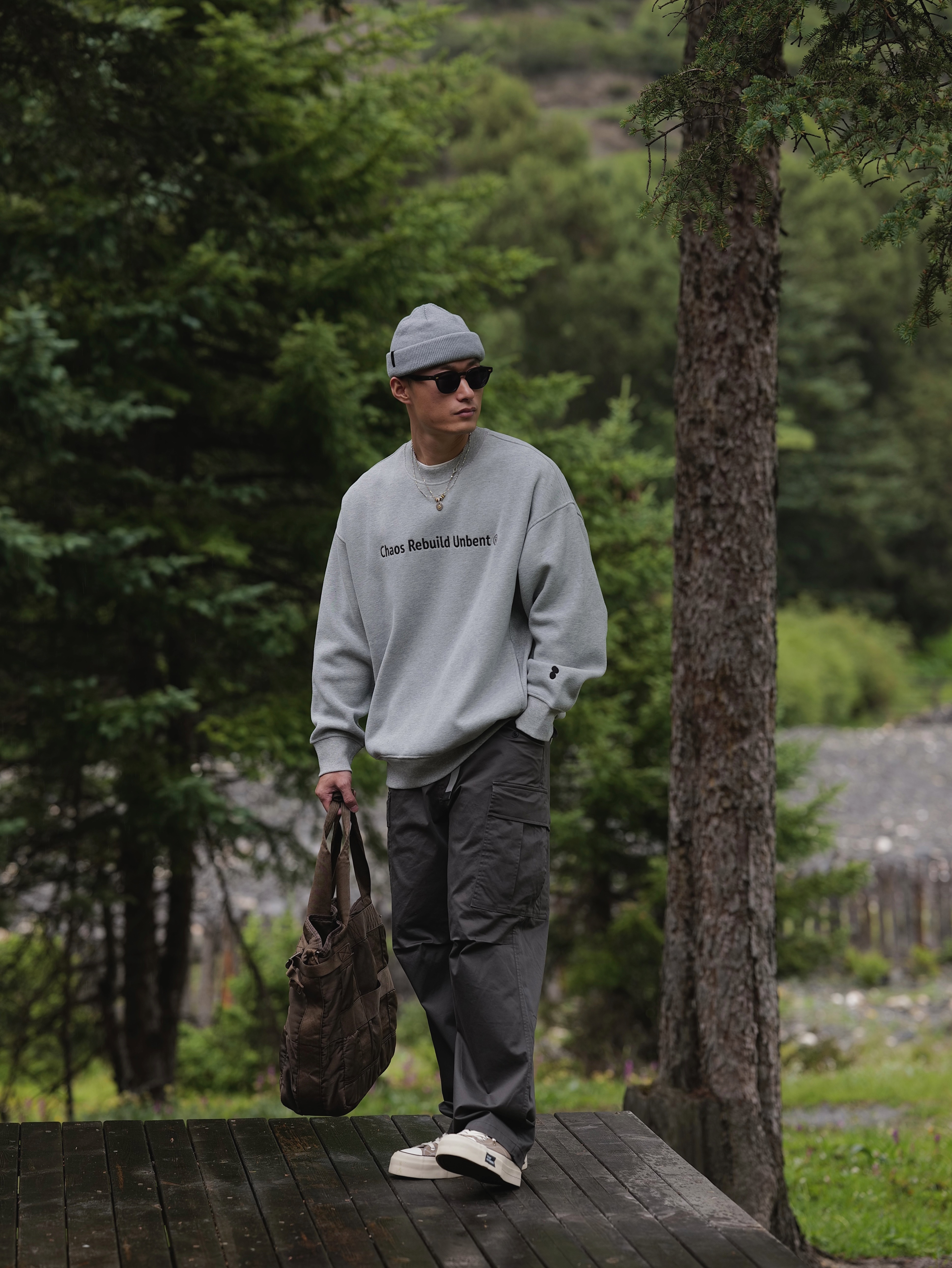 #預購 UNBENT 24AW 8周年 紀年款 刺繡 搖粒絨 圓領大學踢 4色