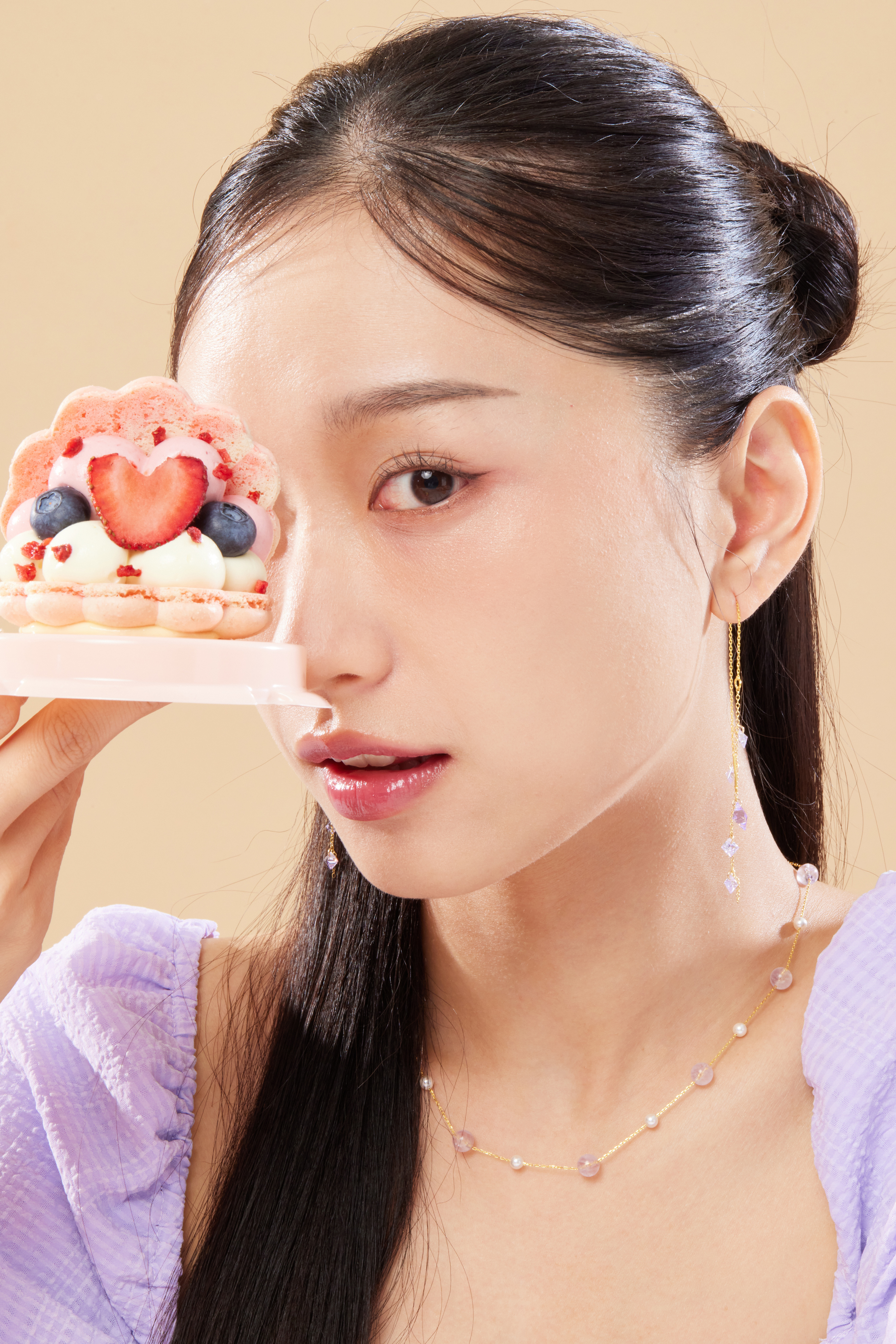 E1641 | 純銀紫方鋯石垂墜耳環