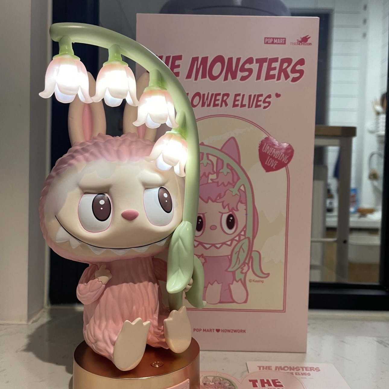 POPMART泡泡瑪特 LABUBU花朵燈 USB充電式 25CM UNENDING LOVE Q版 /預購