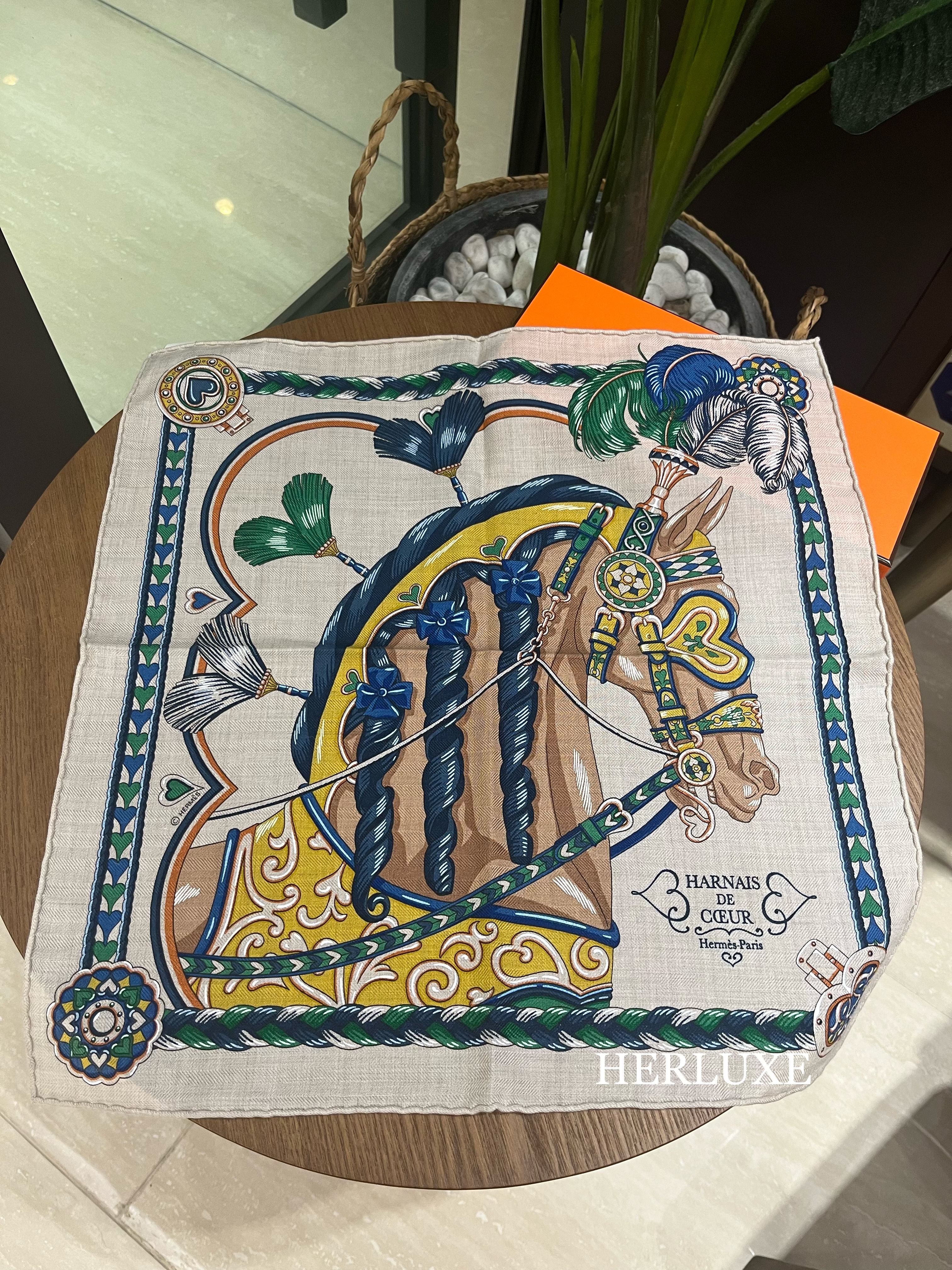 Harnais de Coeur scarf 45x45cm 70% cashmere, 30% soie