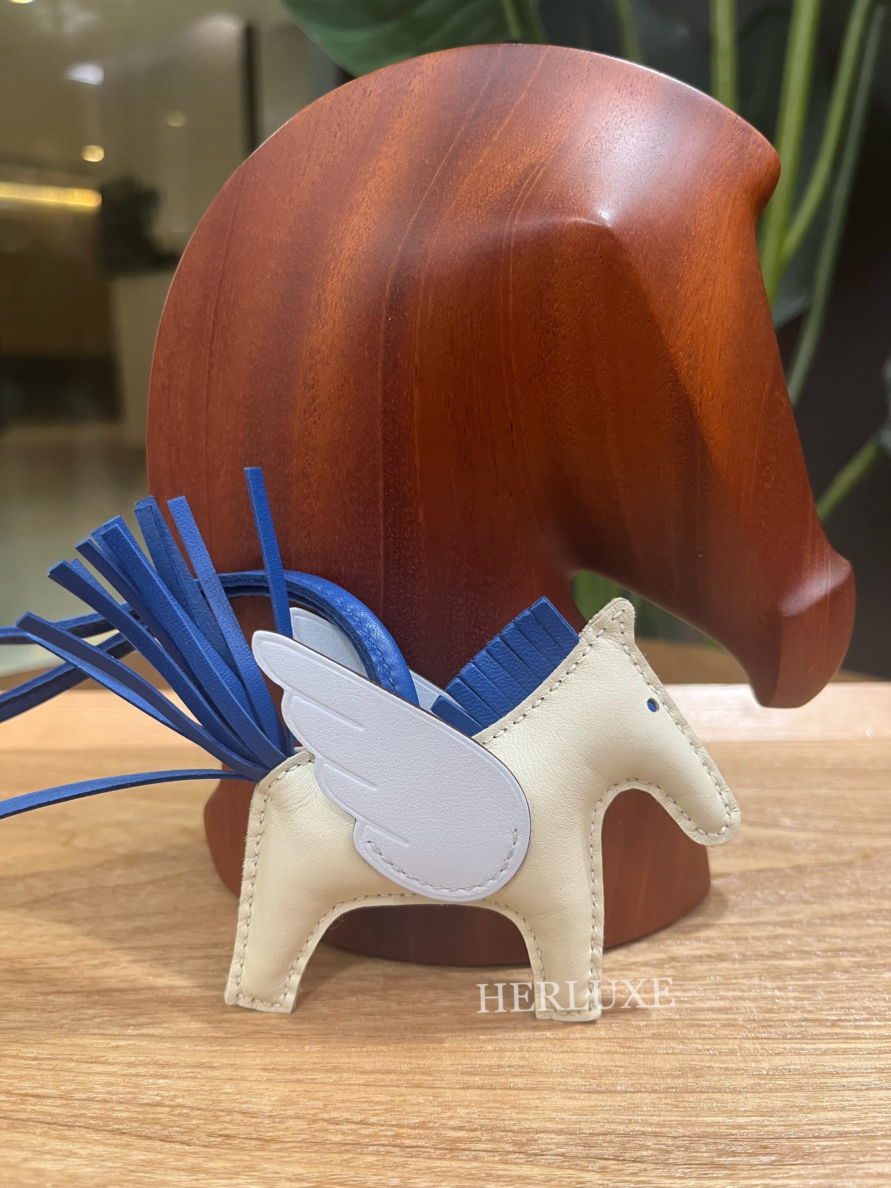 Rodeo pegase pm 10 craie/ 71 bleu de france/ T0 bleu brume