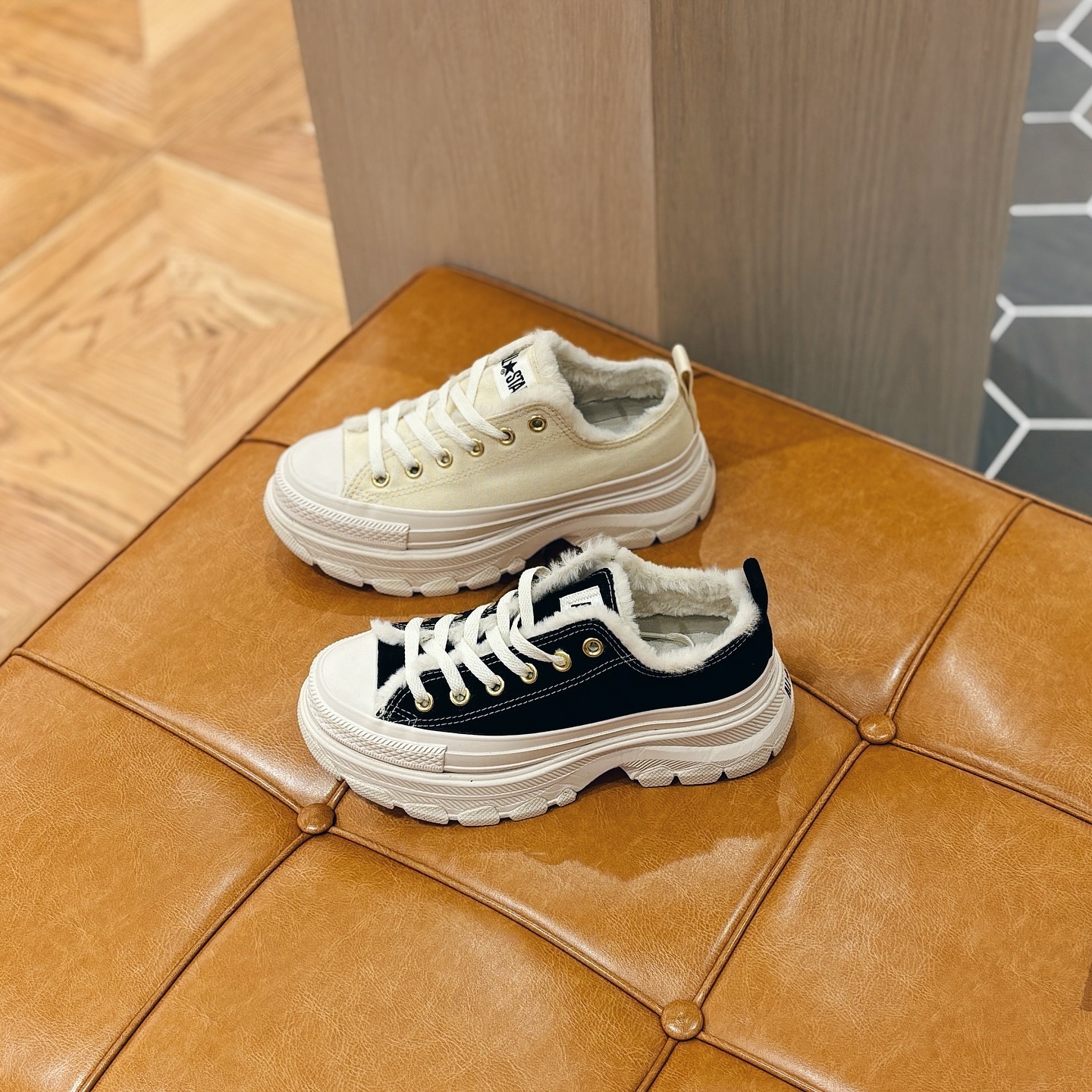 Converse All Star Trekwave BOA OX 日本限定 2色 金孔 毛茸茸 厚底 帆布鞋 31313180