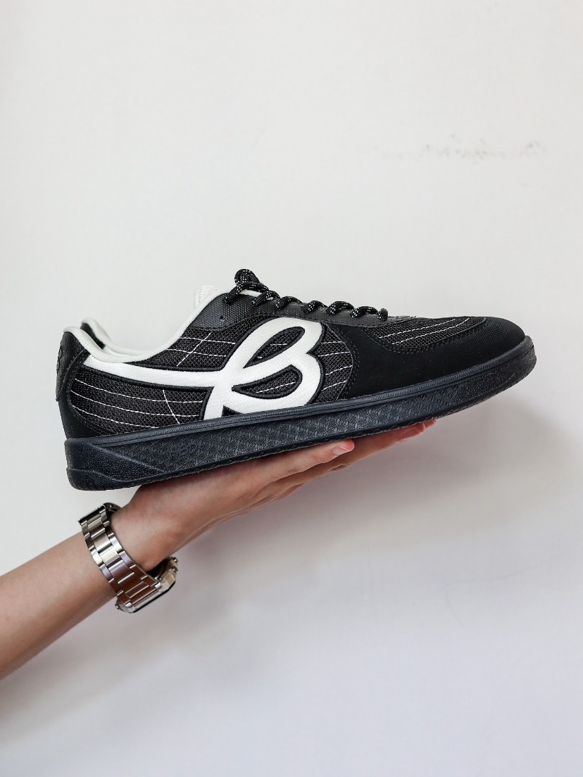 HBD x WE FLOWER 小花鞋 增高德訓鞋 黑色 男女同款