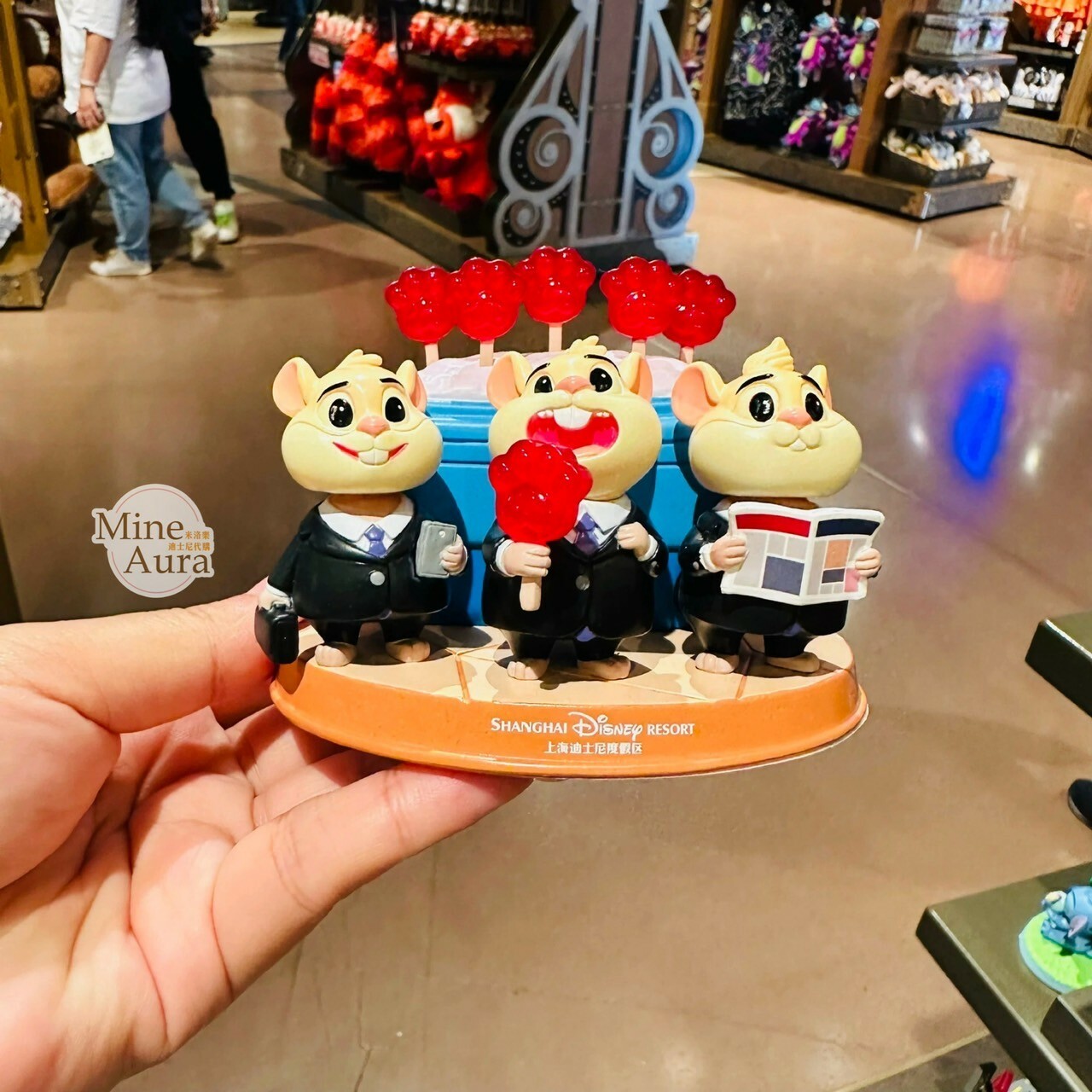 銀行職員 旅鼠 造型 擺飾品 動物方城市 Zootopia -上海迪士尼樂園