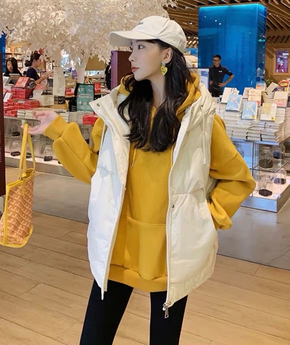 連帽大口袋鋪棉背心