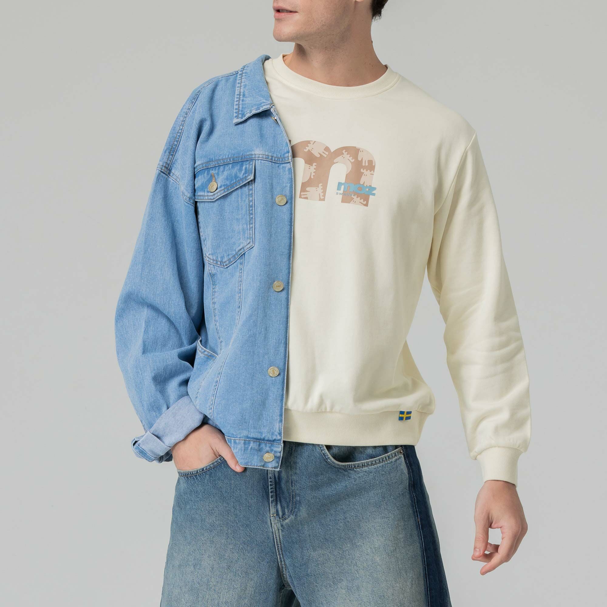 moz瑞典 M字駝鹿 100%純棉 大學T-奶油白(亞洲版) 男款