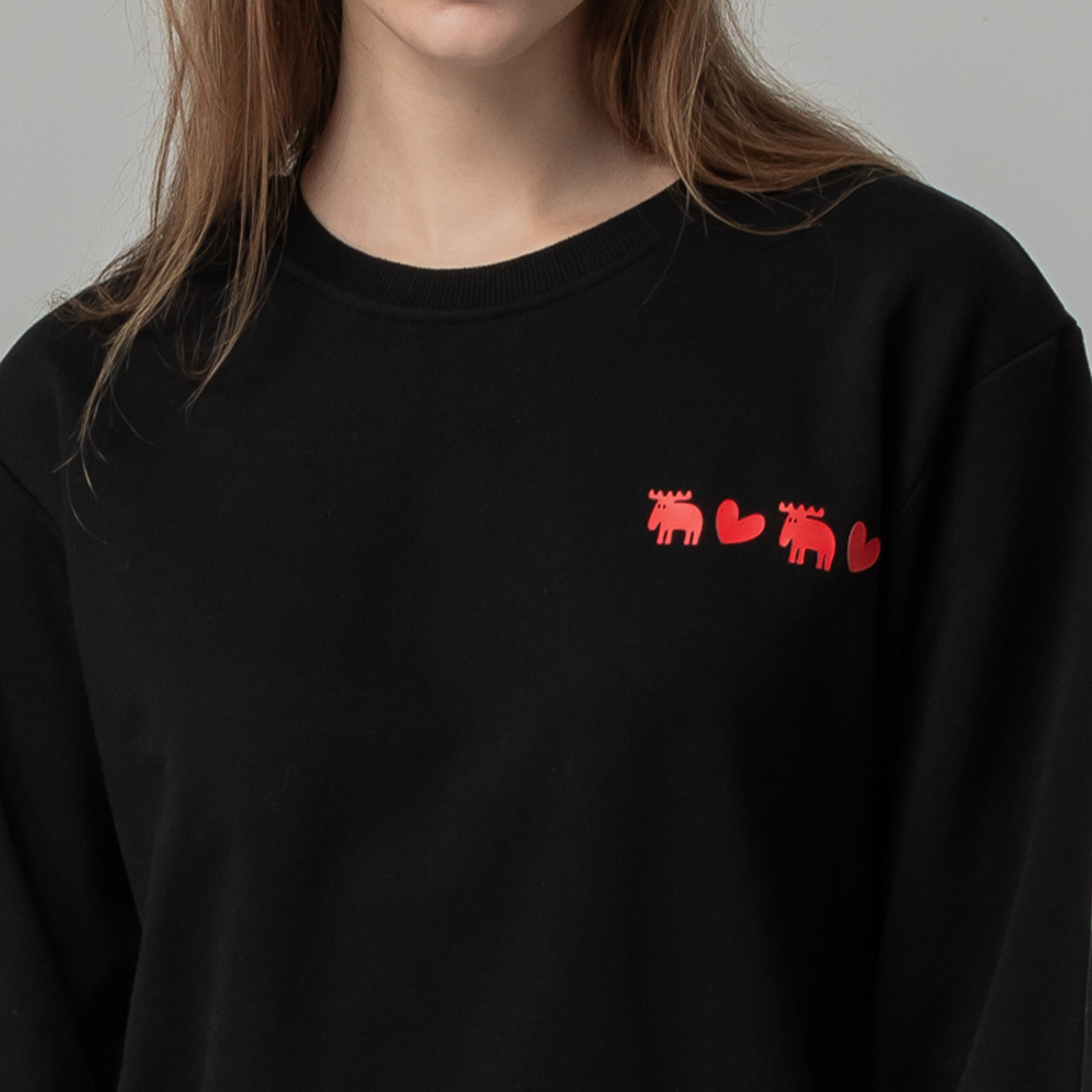 moz Sweden Heart to Heart Moose 100% Cotton University T