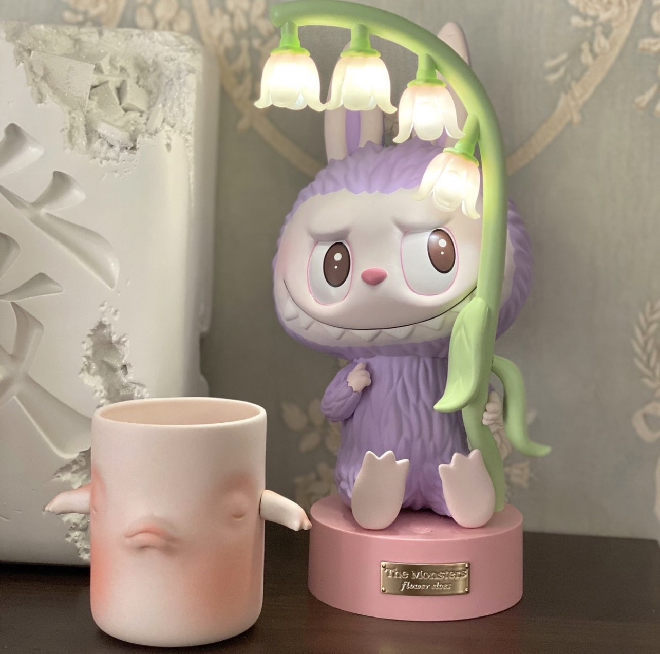 預購 LABUBU粉紅花朵燈