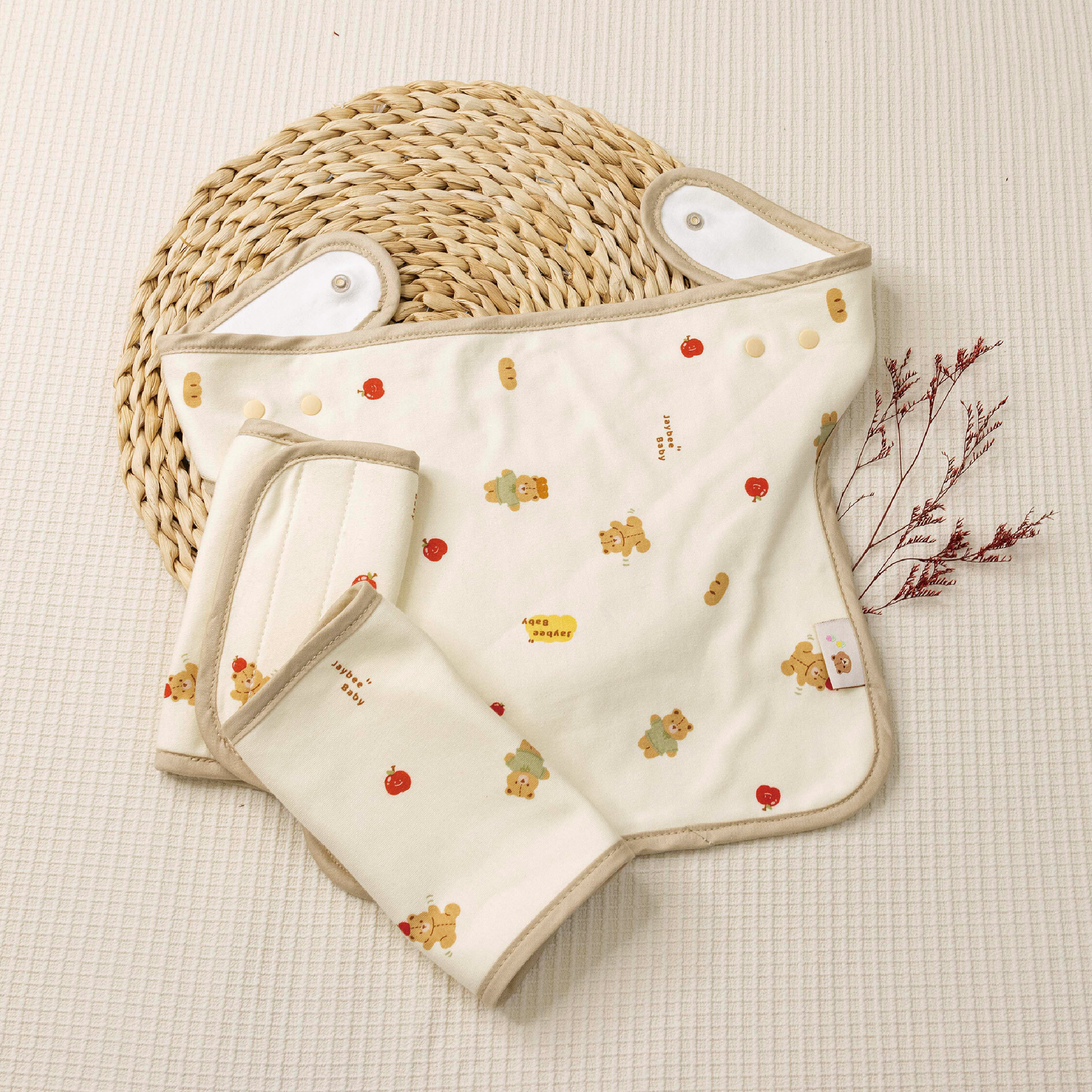 【JB0388】MIT原創蘋安小熊揹帶口水巾(三件組)