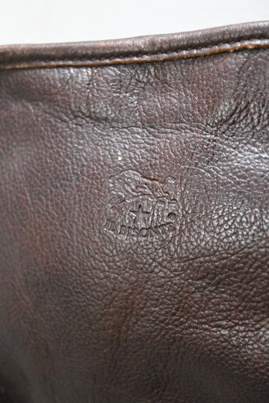 IL BISONTE Leather Shoulder Bag