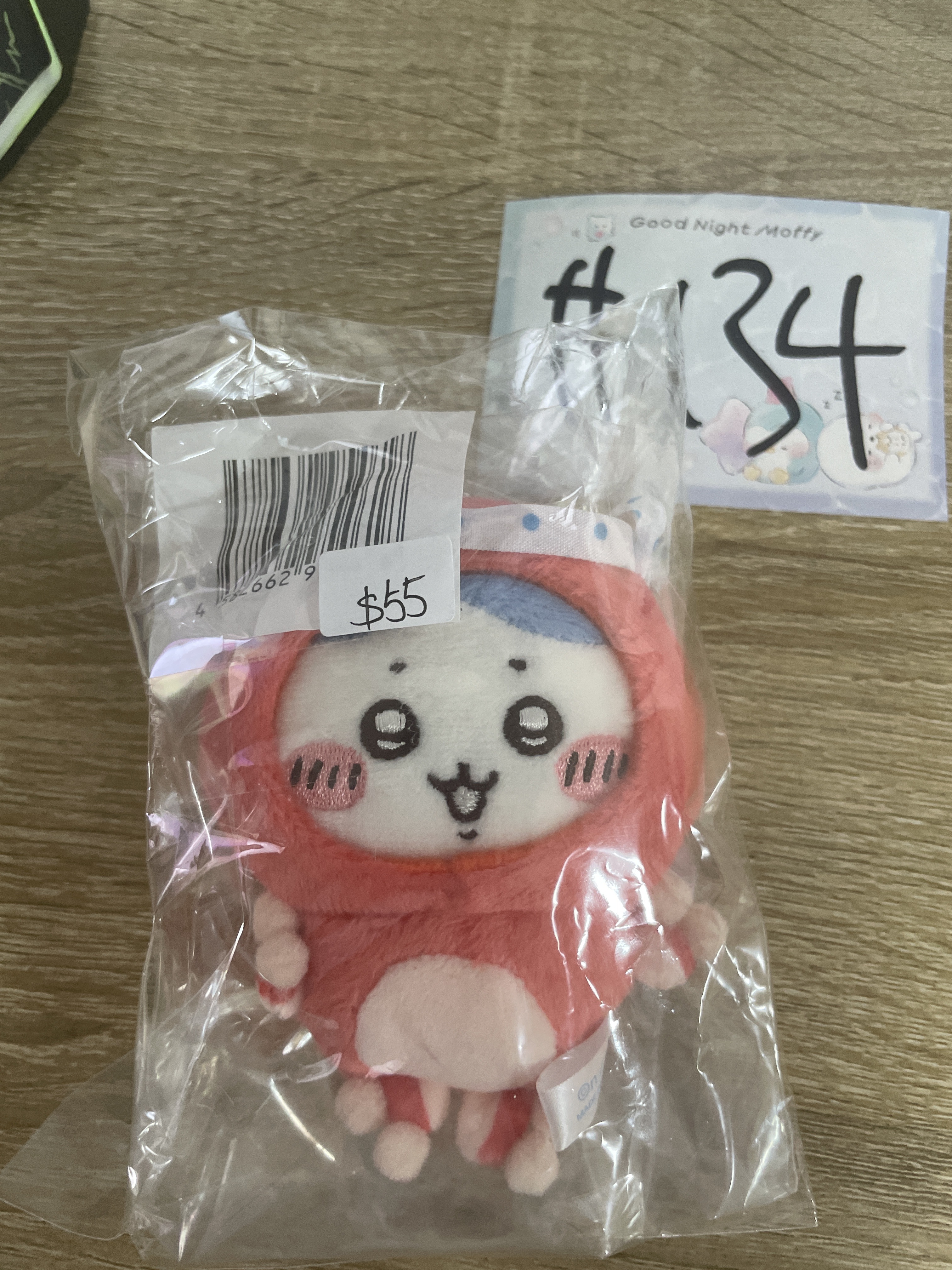 CHIIKAWA 八字貓 公仔#134