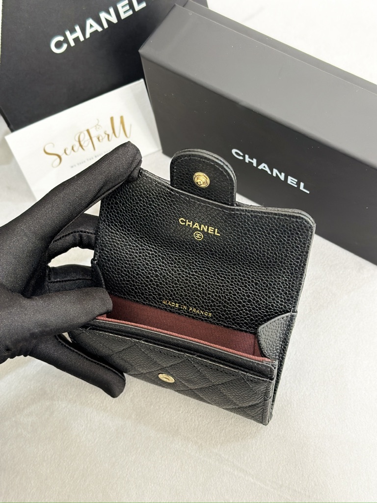 CHANEL Classic Flap Cardholder AP0214