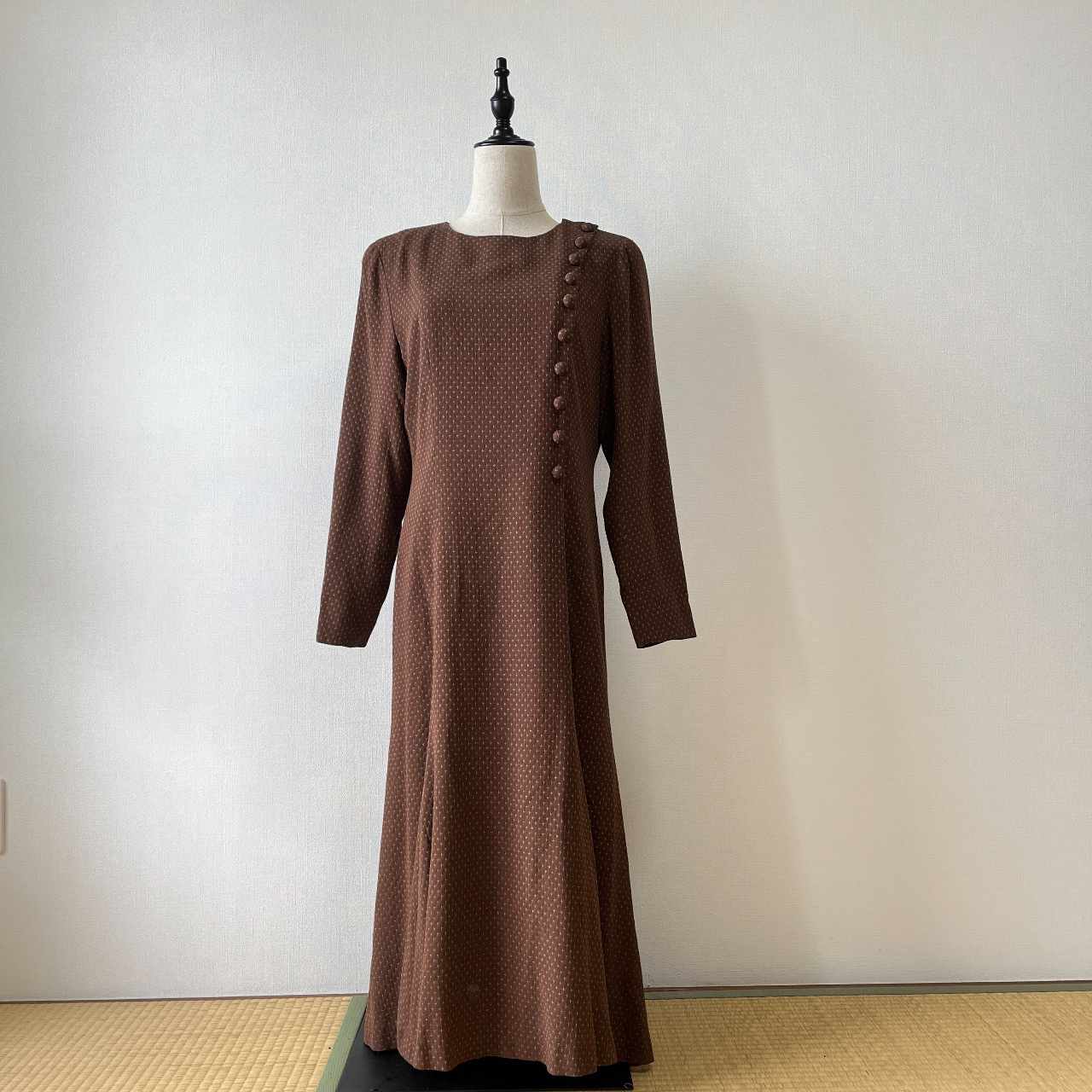 巧克力十字刺繡蓬鬆古着連身裙