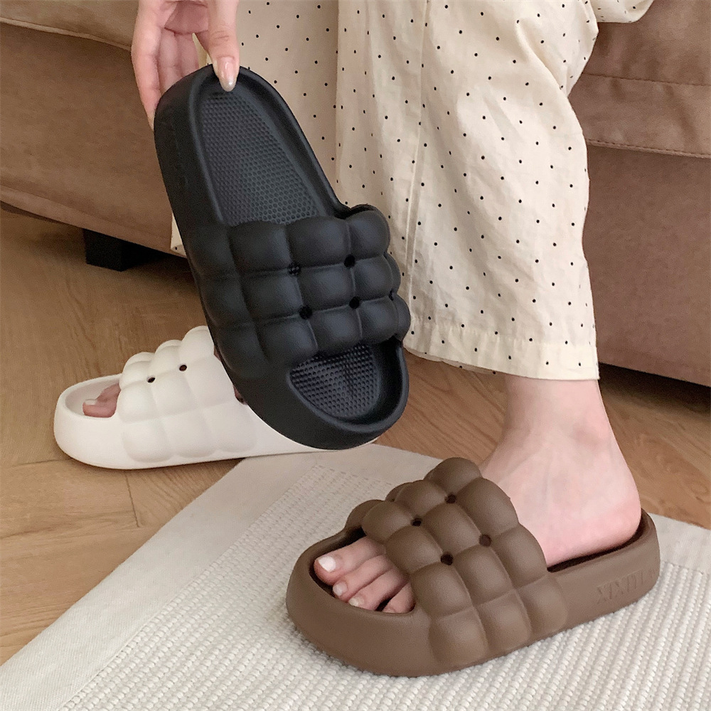 《5060》簡約純色泡泡格子室內拖鞋