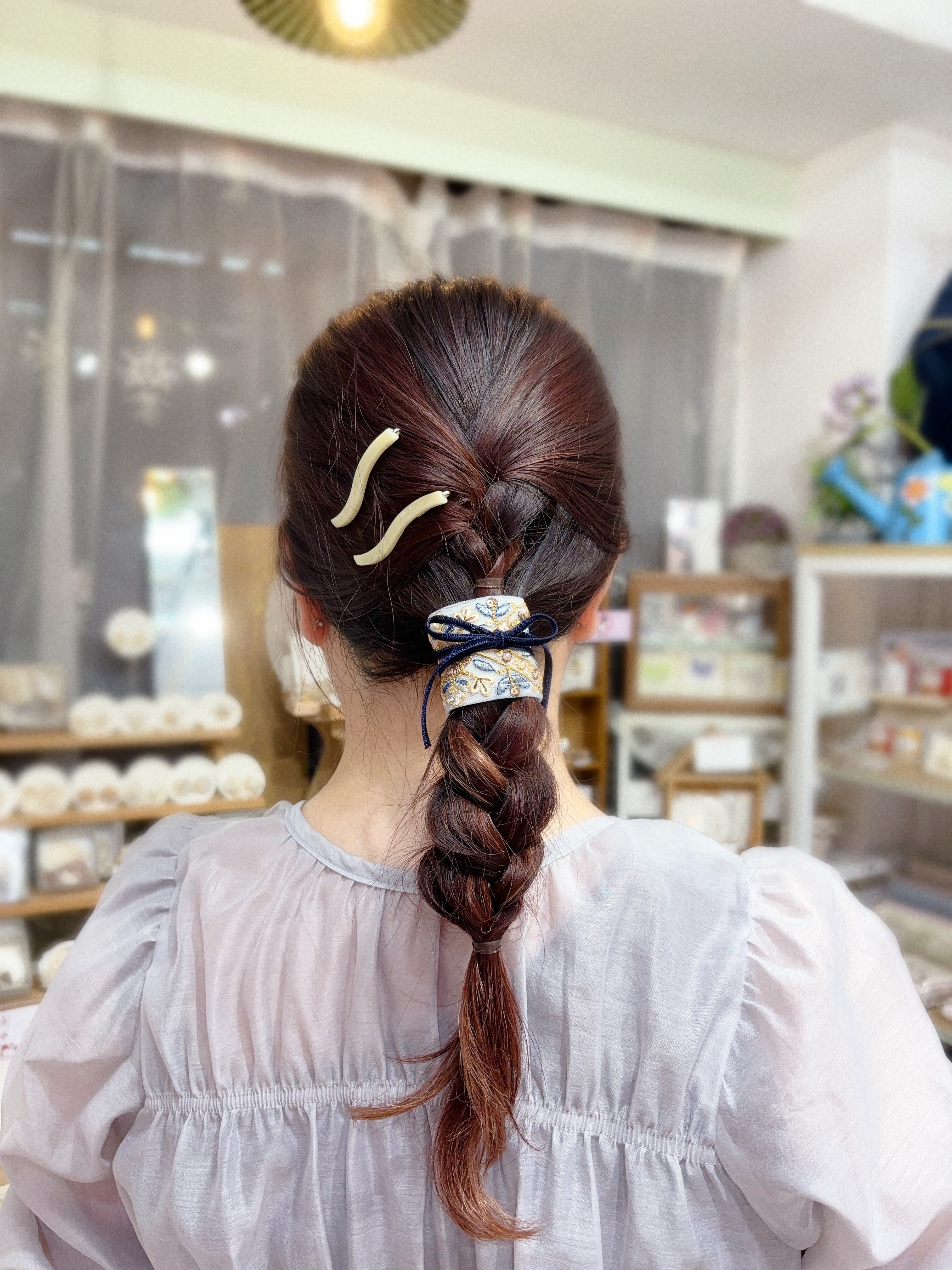 天鵝絨刺繡髮圈插