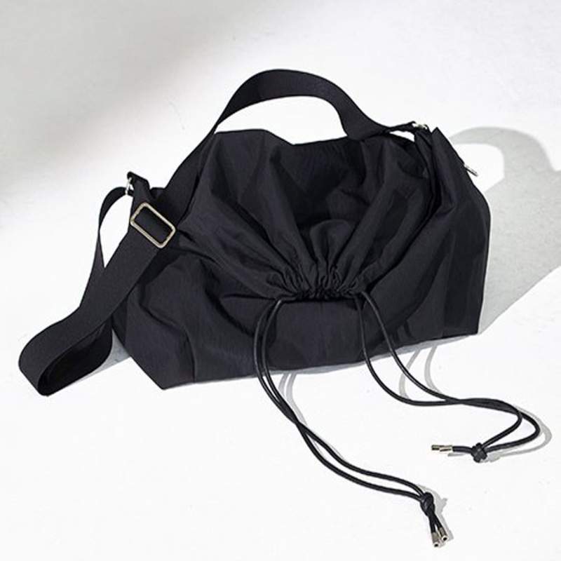 Piccoloo│雙口袋抽繩側背包