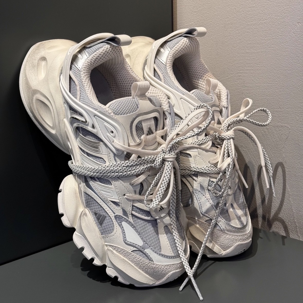 Adidas XLG Runner Deluxe 白銀做舊 厚底 JS1588