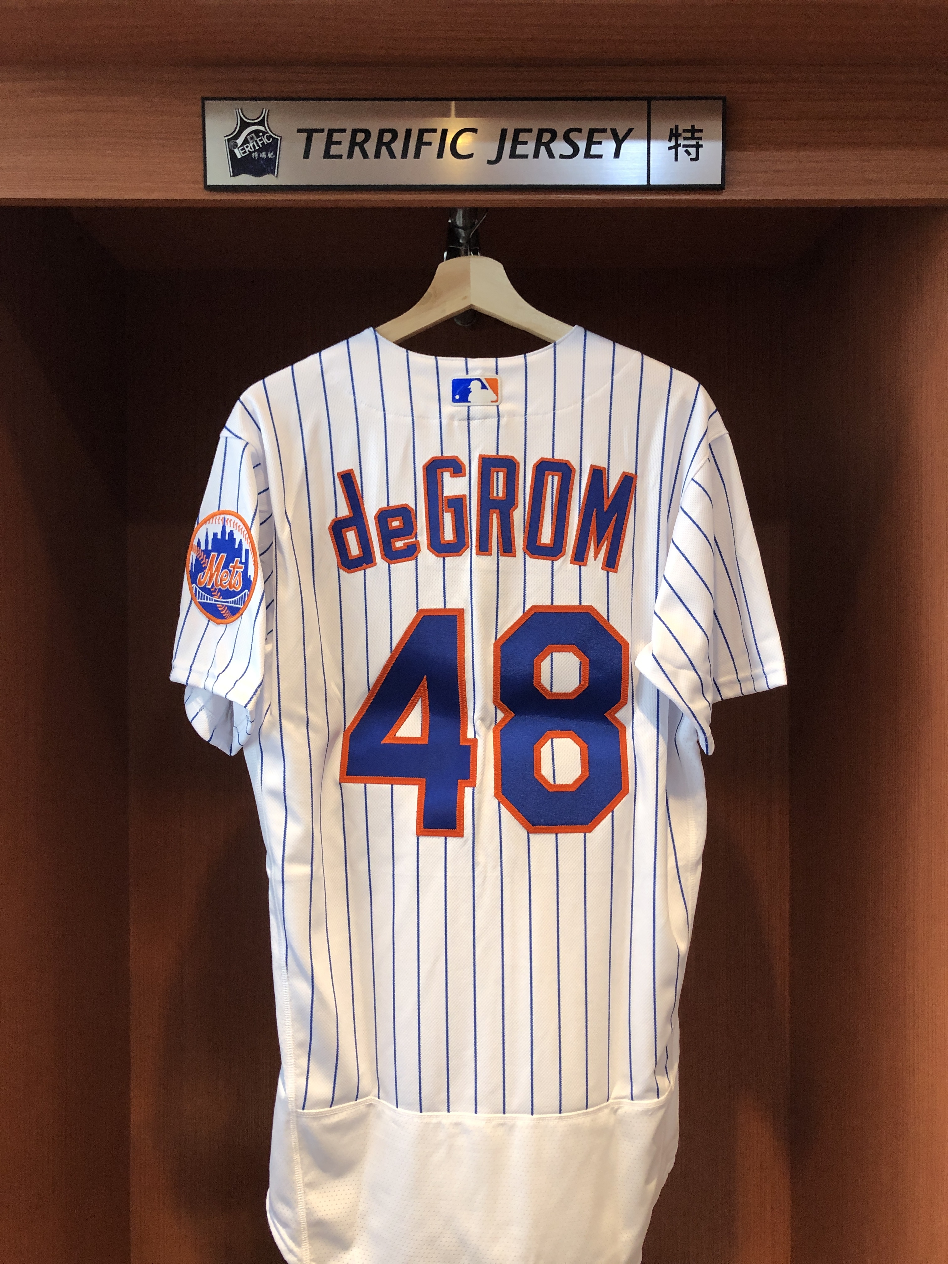 MLB球衣 Jacob DeGrom 紐約大都會白條紋 Nike Authentic Player Name Jersey 球員版 電繡 臂章 全新