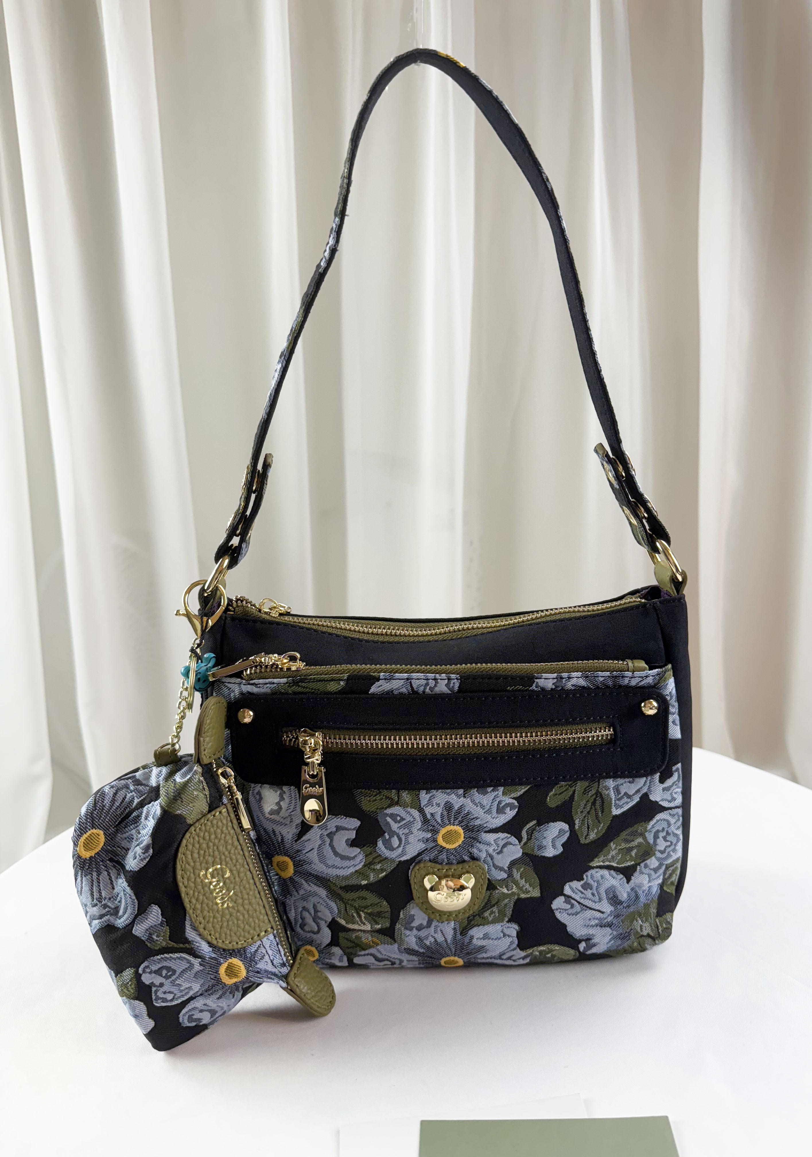 GOODS 提花綠防潑水肩背包 / 側背包  附零錢包  #2820