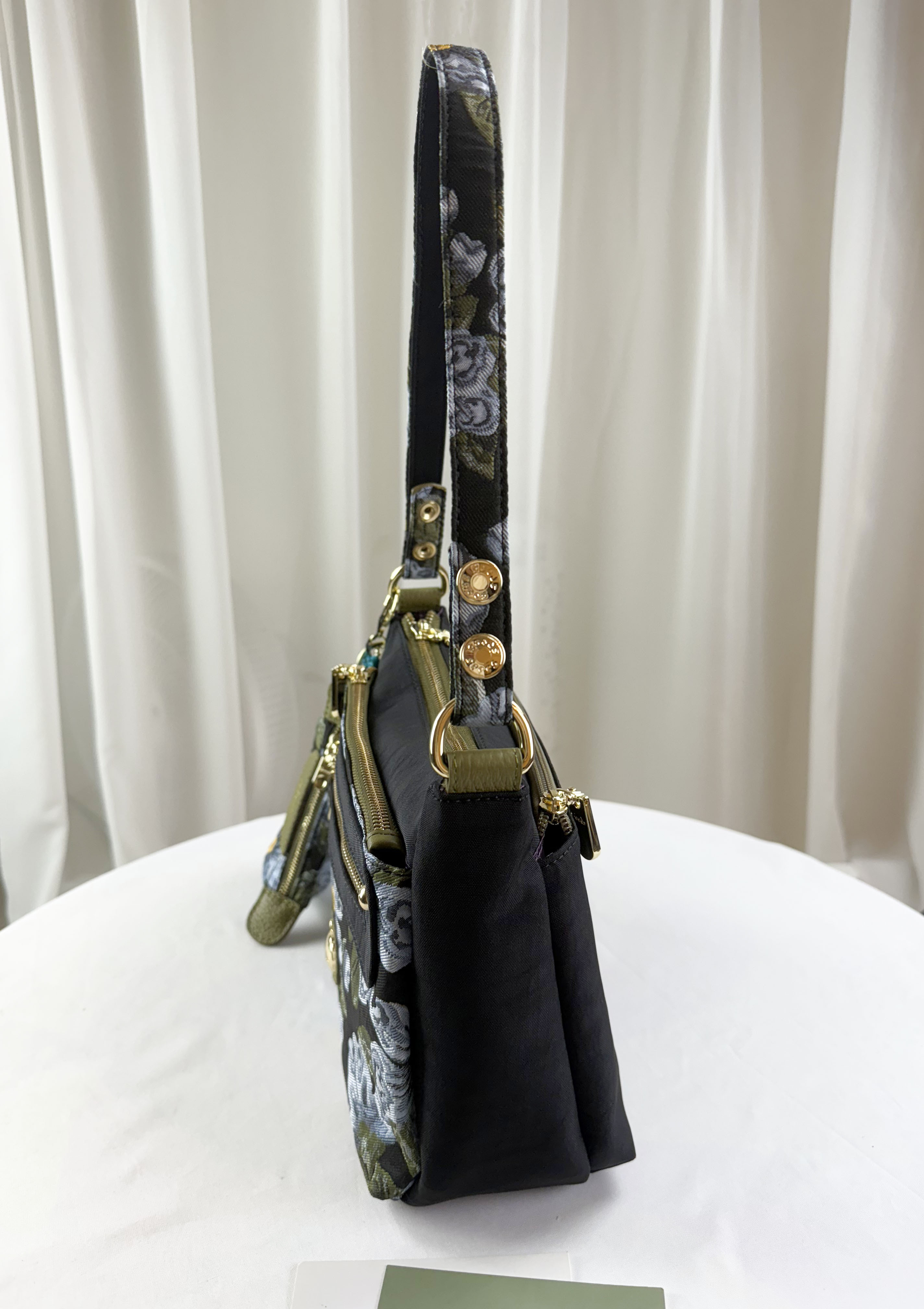 GOODS 提花綠防潑水肩背包 / 側背包  附零錢包  #2820