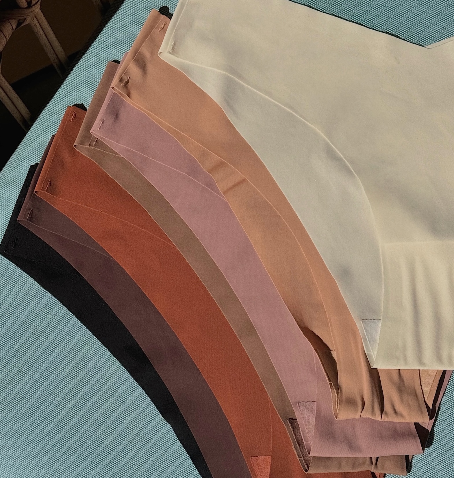 超輕薄🧺歐美無痕冰絲內褲(7色)