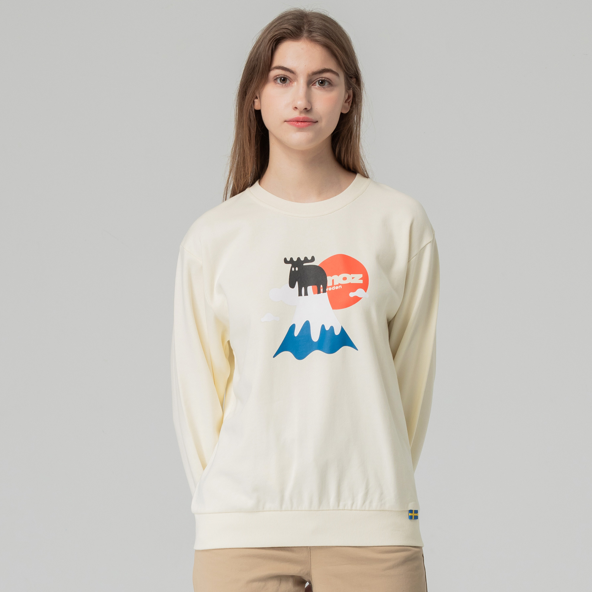 moz Sweden Mount Fuji Moose 100% cotton University T