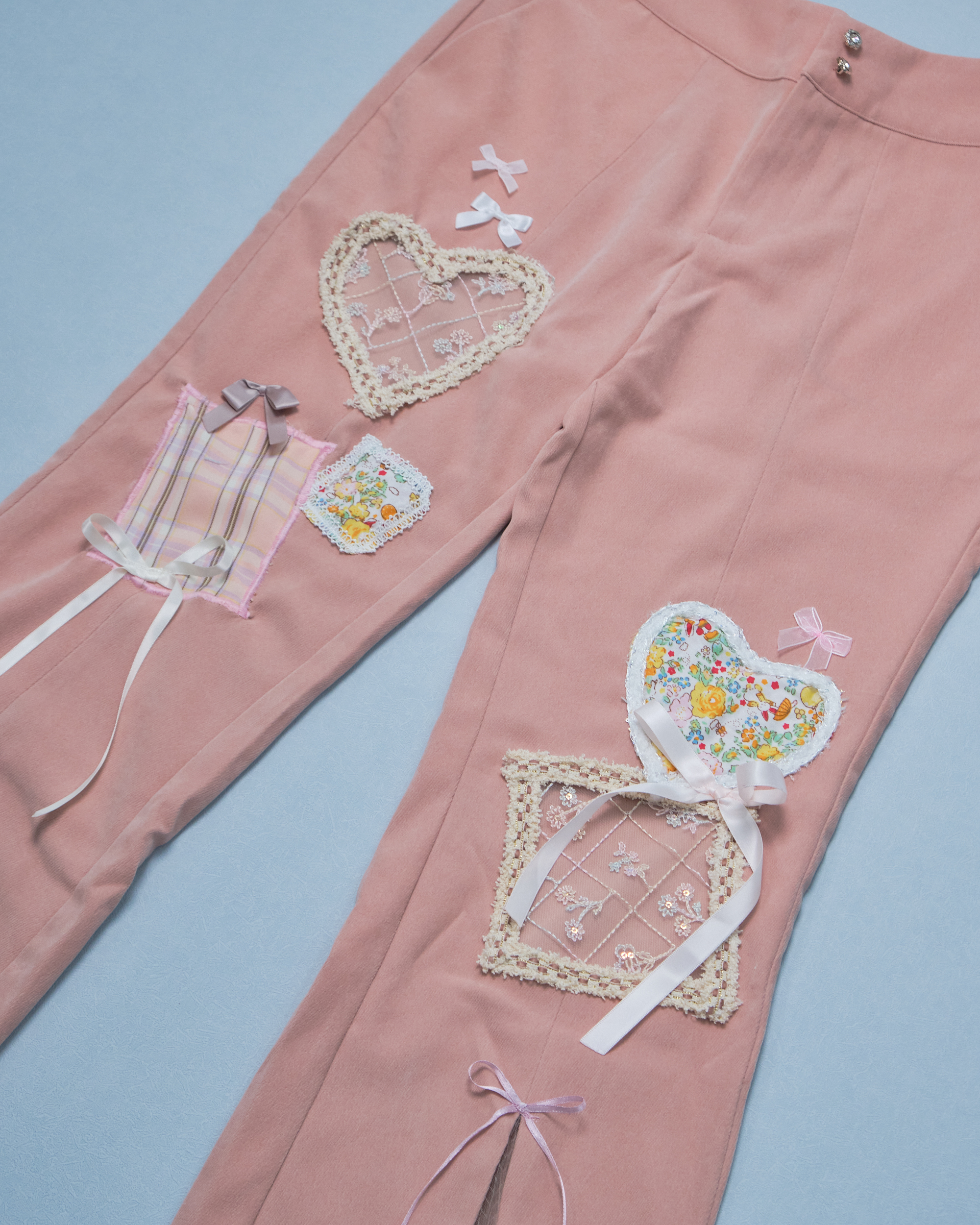 11293 Cut-Out Scrapbook Slit-Hem Trousers