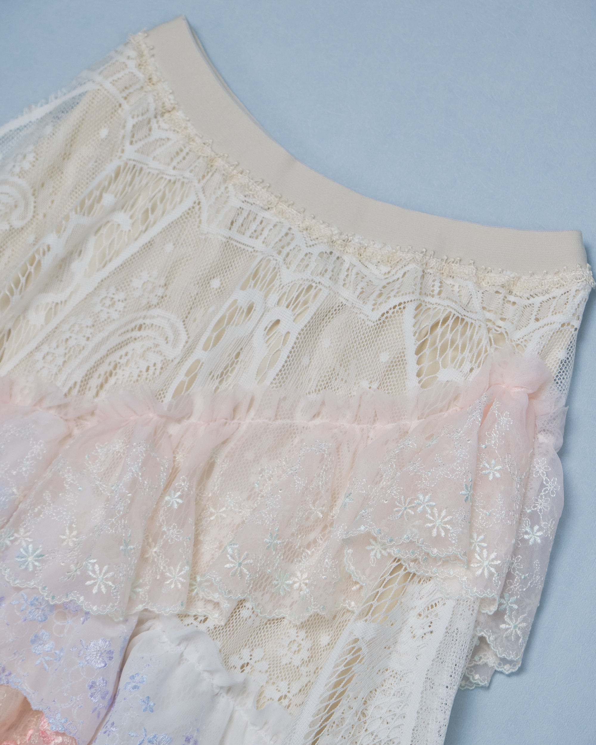 11318 Elegant Layered Elastic Waist Long Skirt