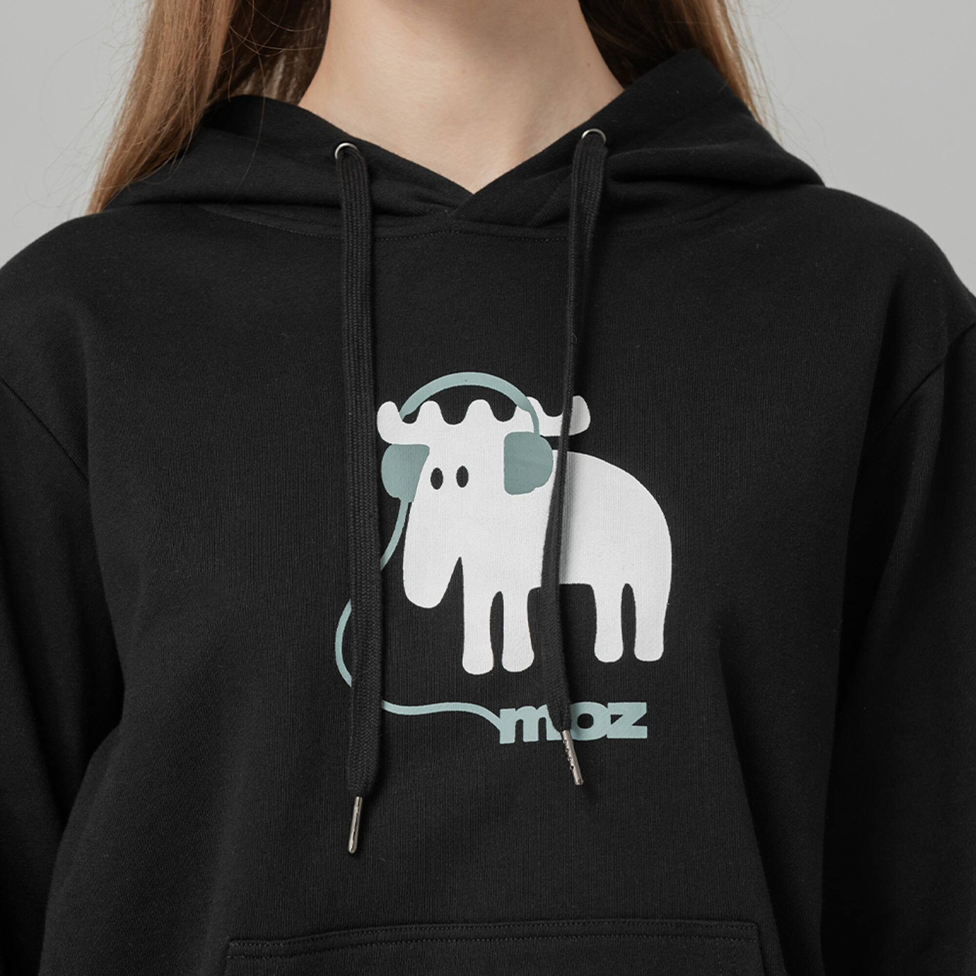 moz瑞典 B-BOY駝鹿 100%純棉 帽T-黑(亞洲版) 女款