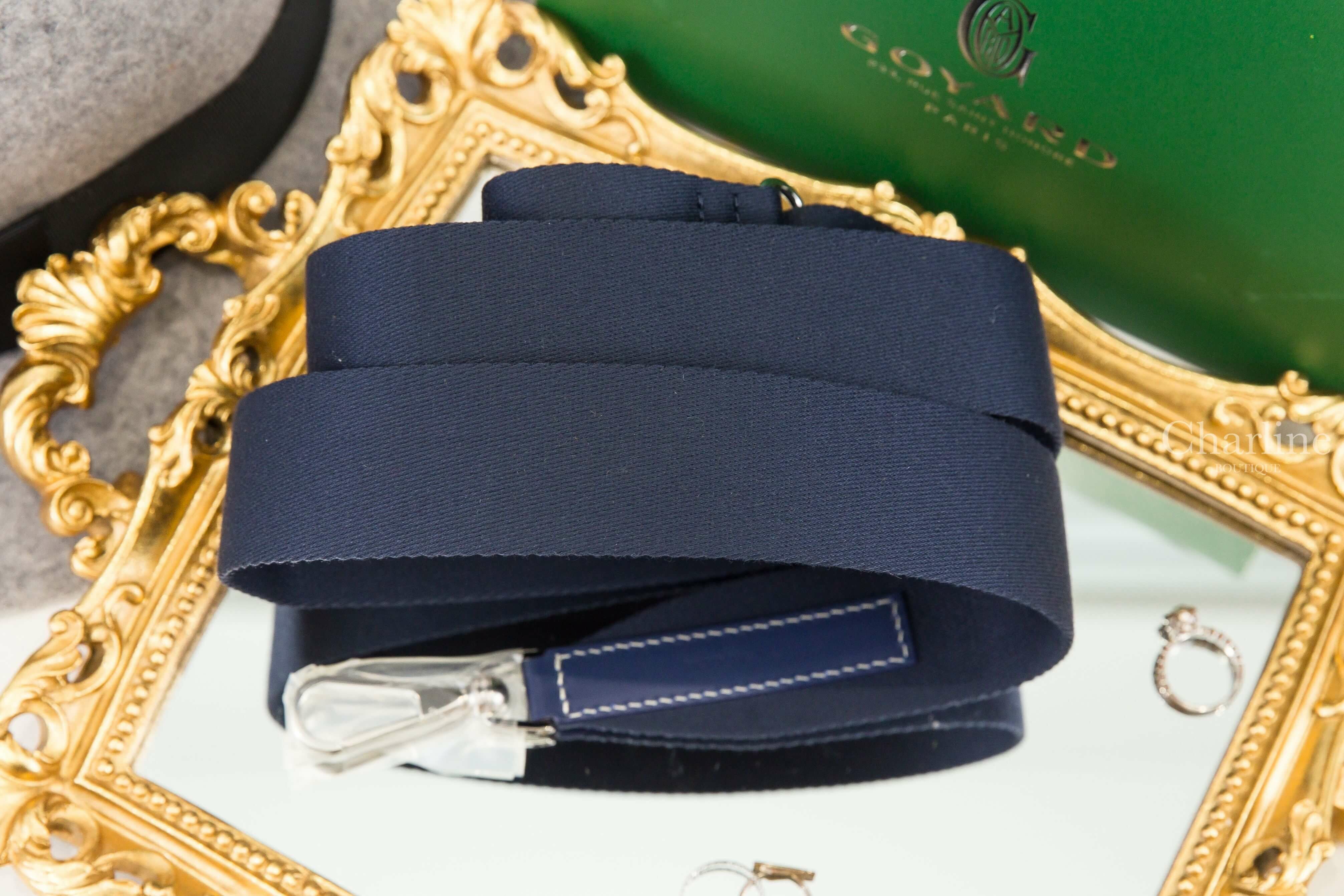 Goyard Sangle MM Strap 海軍藍帆布皮革銀釦寬版背帶-Charline Boutique 精品代購